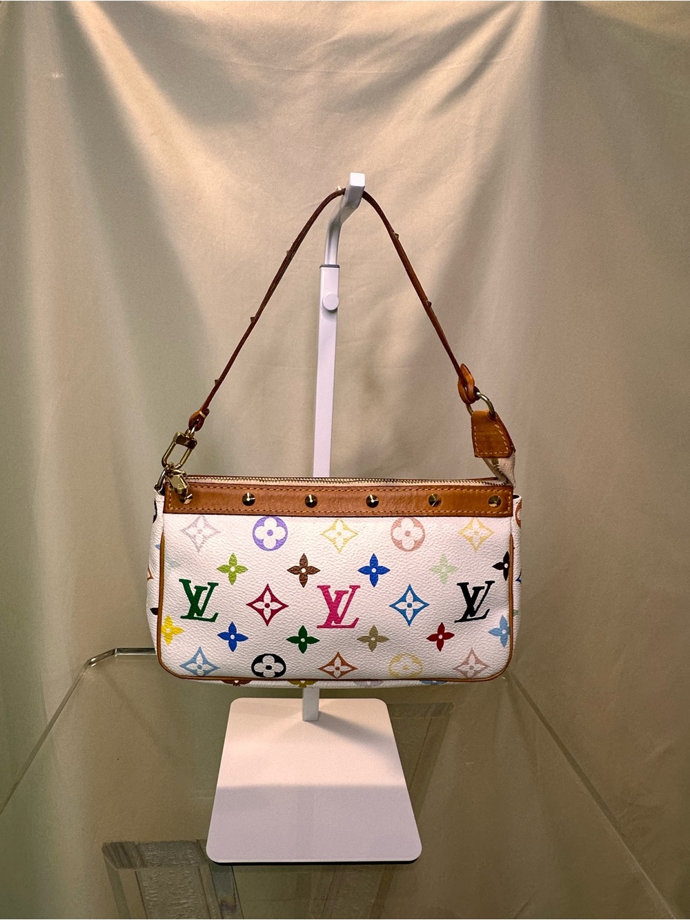 AUTHENTIC🌈Louis Vuitton🌈ONE OWNER- White Multicolor pochette